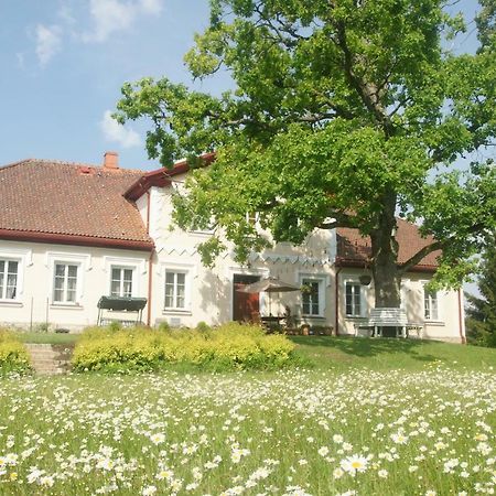 Апартаменти Bear Manor Lacu Muizina Pale Екстер'єр фото