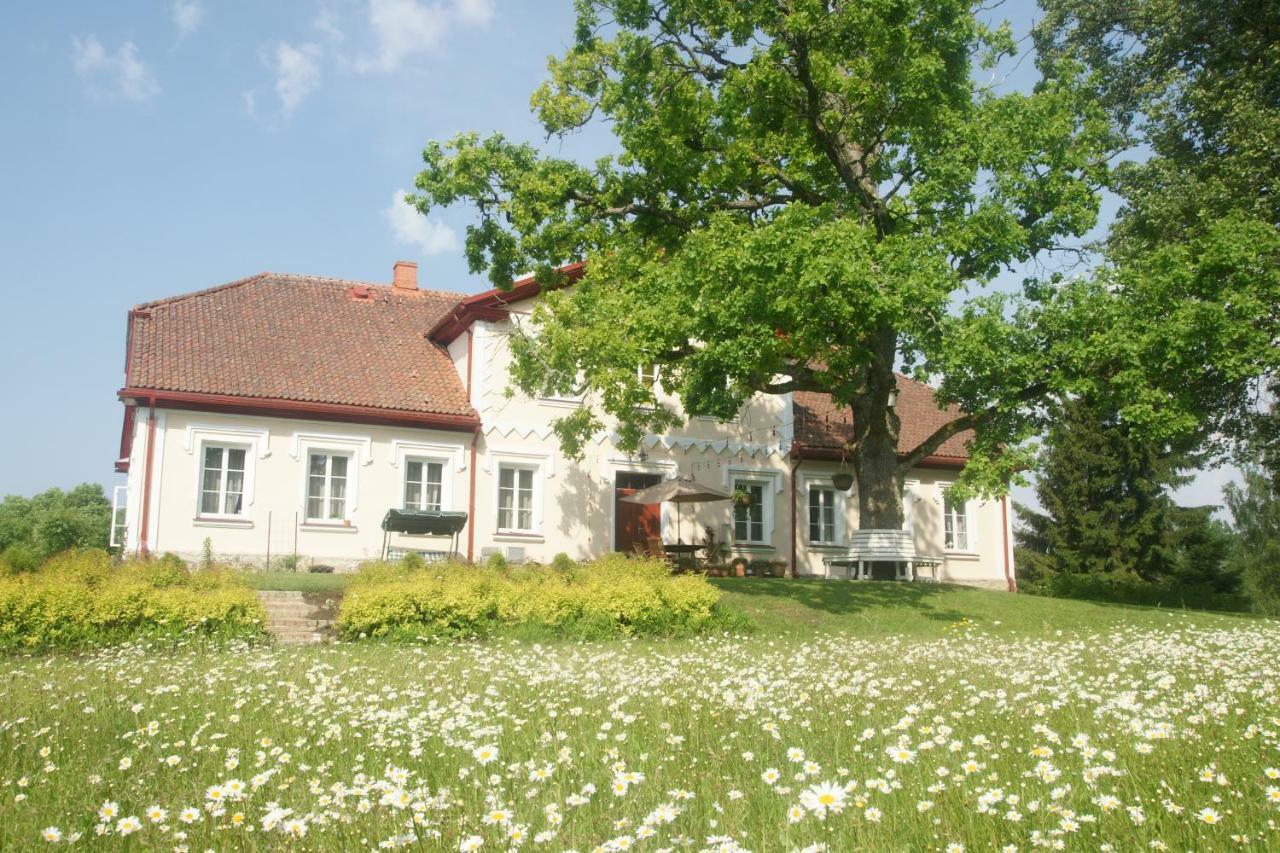 Апартаменти Bear Manor Lacu Muizina Pale Екстер'єр фото