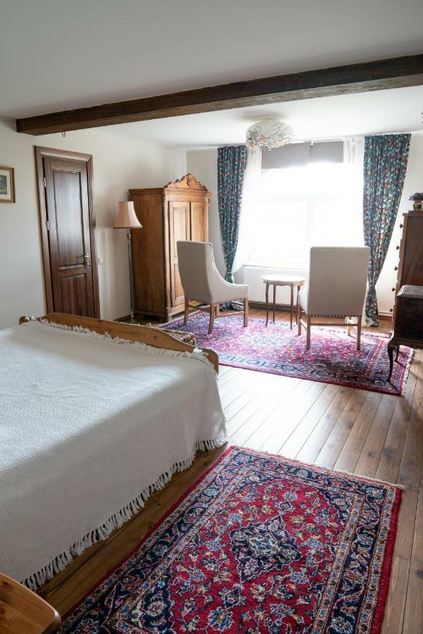 Апартаменти Bear Manor Lacu Muizina Pale Екстер'єр фото